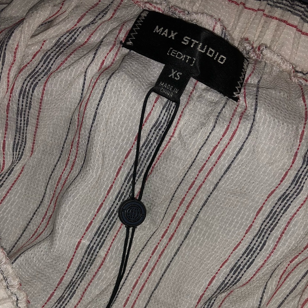 Max Studio XS Blouse - Picture 3 of 3